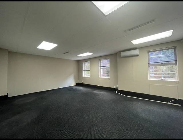 488M² OFFICE TO LET IN RIVONIA